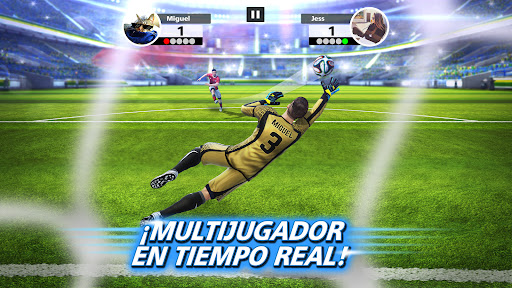 Football Strike: Online Soccer Screenshot 1